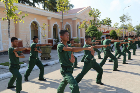 Xây dựng lực lượng vũ trang tỉnh vững mạnh